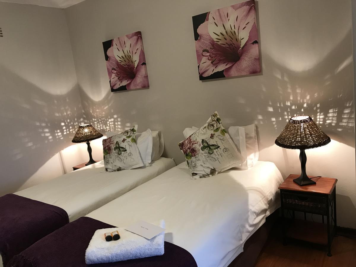 Bed and Breakfast Hoogeind Manor Сомерсет-Уэст Экстерьер фото